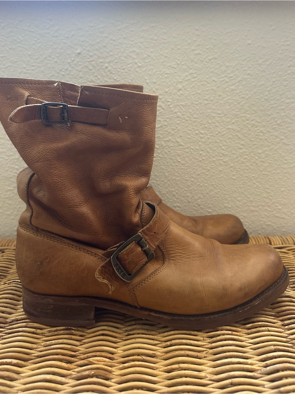 Frye Veronica Short Leather Boots